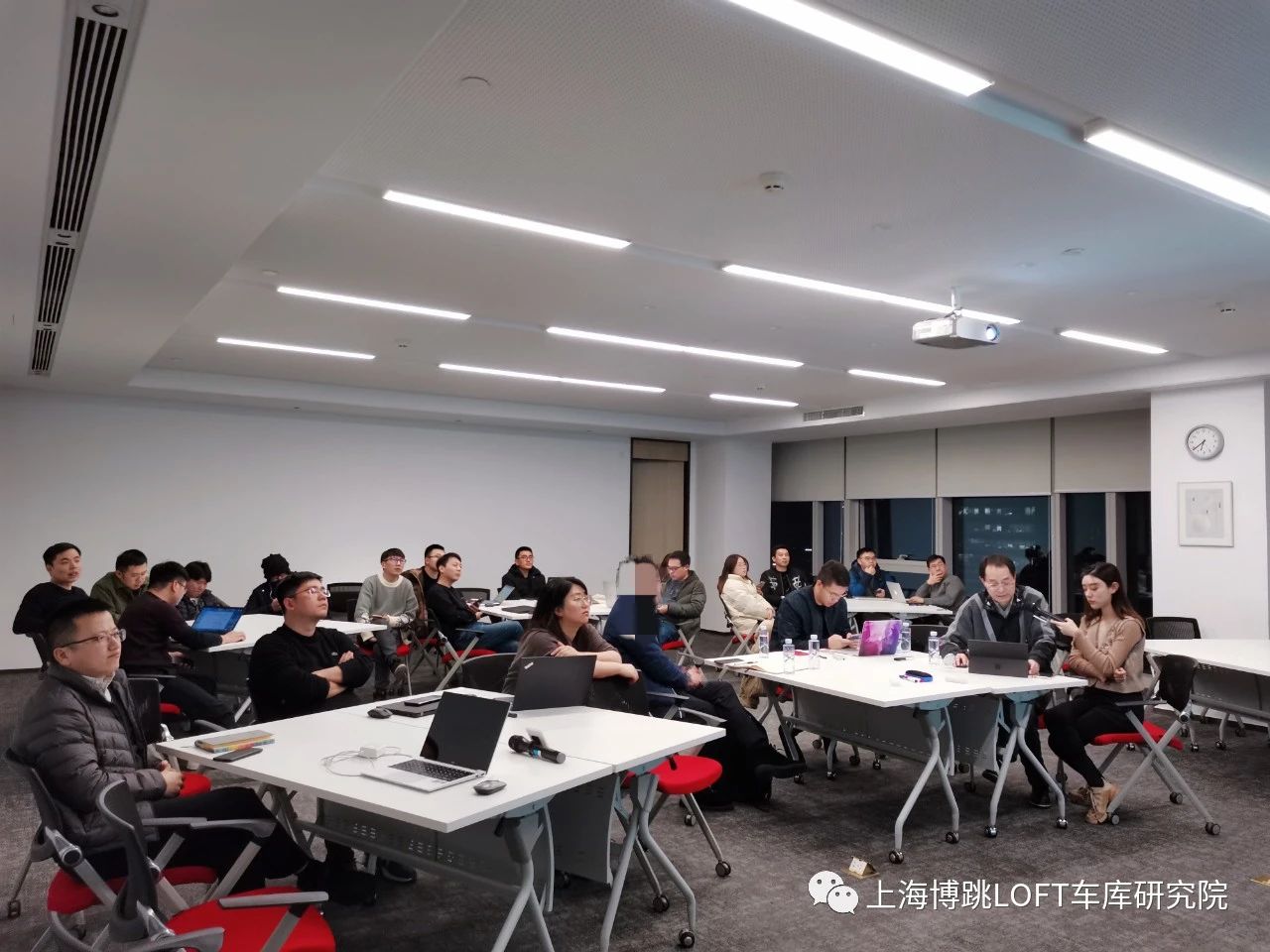 绥化杭州LOFT车库专题会